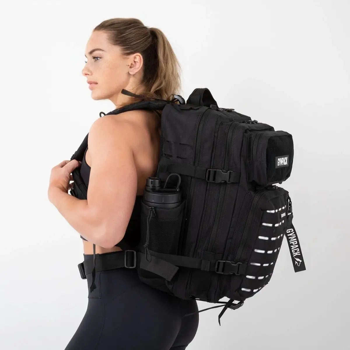 Gympack Pro 50L Negra y Blanca